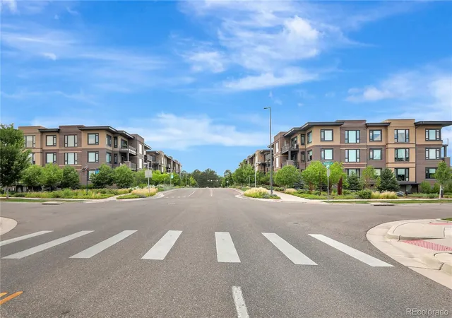 2nd image of 6618 E Lowry Blvd, Denver, CO 80230