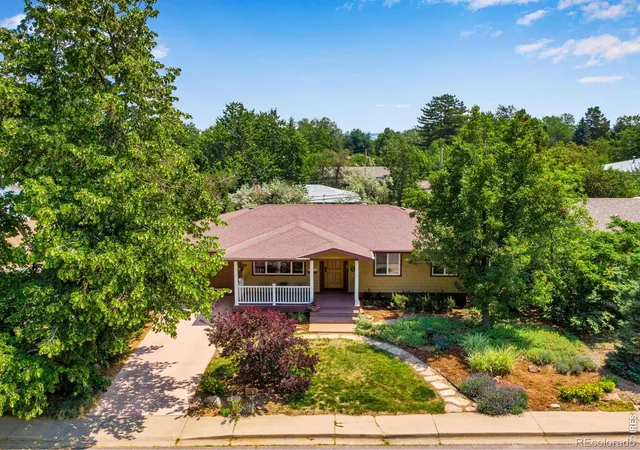 Photo 2 of Single family home for sale at 1010 Hartford Dr, Boulder, CO 80305 | MLS# IR1063389 | Listing updated on 2026-09-01