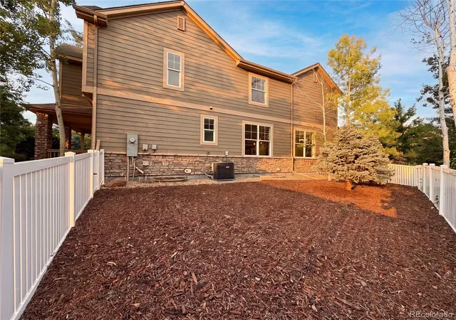 Photo 4 of Single family home for sale at 2232 Whistler Dr, Longmont, CO 80504 | MLS# 6735169 | Listing updated on 2026-09-17