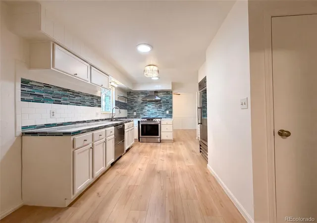 Photo 2 of Single family home for sale at 1307 Redwood Dr, Loveland, CO 80538 | MLS# 8256065 | Listing updated on 2026-09-29