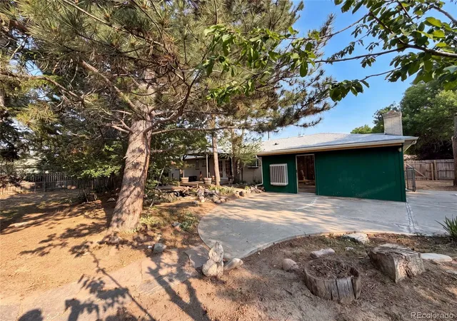 Photo 4 of Single family home for sale at 1307 Redwood Dr, Loveland, CO 80538 | MLS# 8256065 | Listing updated on 2026-09-29