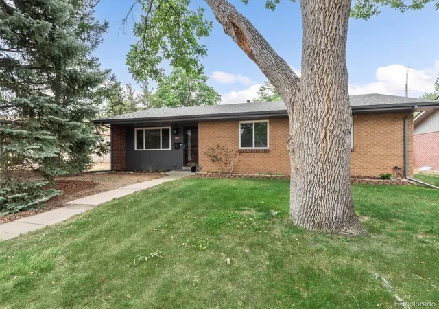 2nd image of 311 S Jasmine St, Denver, CO 80224 | MLS# 3792657