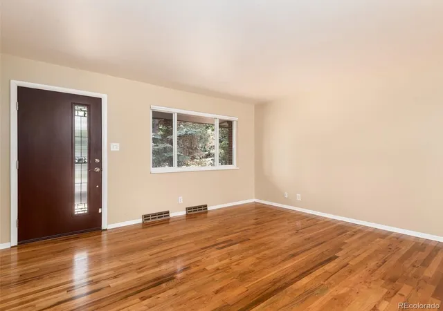 5th image of 311 S Jasmine St, Denver, CO 80224 | MLS# 3792657
