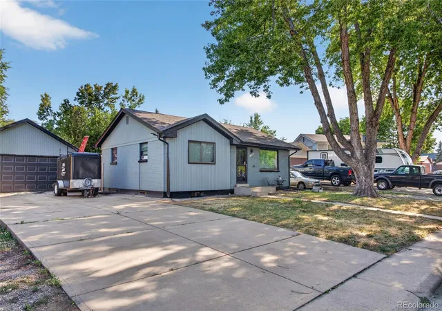 2nd image of 11714 Quam Dr, Northglenn, CO 80233 | MLS# 3857595