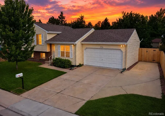 Homes for sale in Aurora, CO | 17156 E Progress Cir, Aurora, CO 80015 | MLS# 4985848
