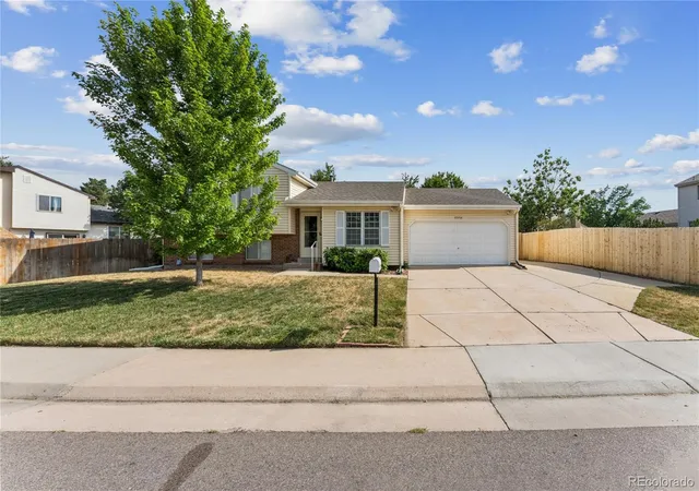 Homes for sale in Aurora, CO | 17156 E Progress Cir, Aurora, CO 80015 | MLS# 4985848