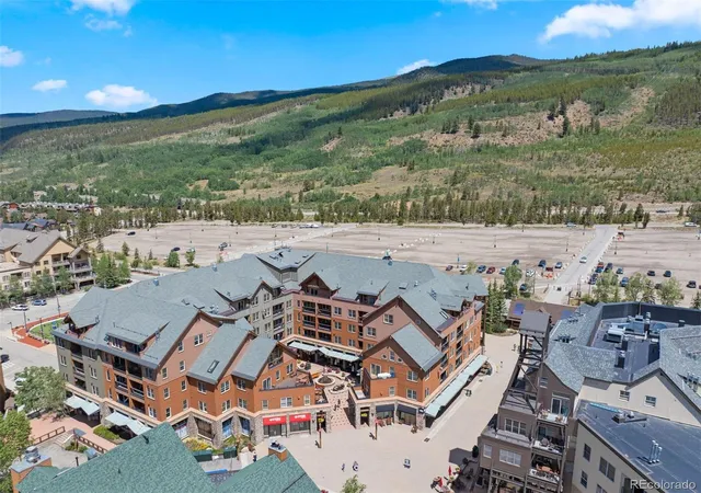 Listing Photo 2 - Condo for sale in building located at 100 Dercum Sq, Dillon, CO 80435 - Unit #8399