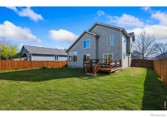Photo 3 of Single family home for sale at 426 Heritage Ln, Johnstown, CO 80534 | MLS# IR1063425 | Listing updated on 2026-10-09