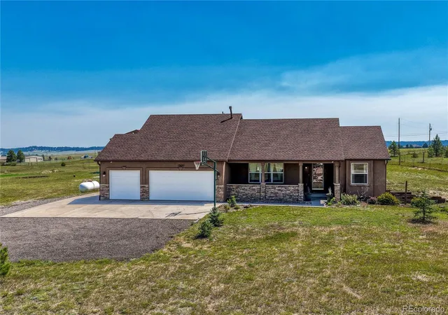 3rd image of 13695 Woodlake Rd, Elbert, CO 80106 | MLS# 8081996