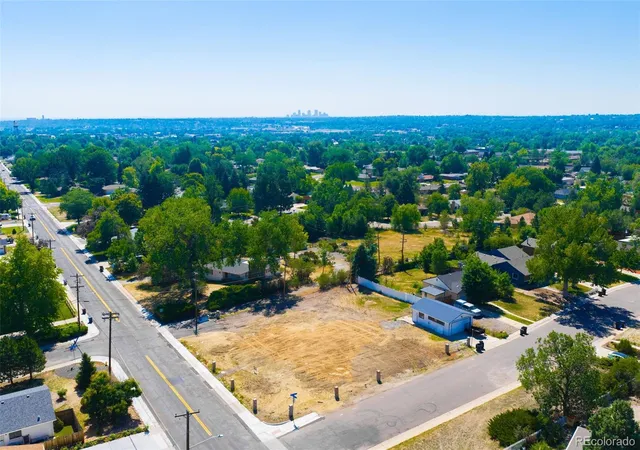 4th image of 9200 Grandview Ave, Arvada, CO 80002 | MLS# 5105131