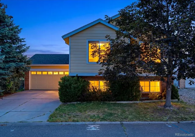 Homes for sale in Littleton, CO | 951 Conifer Ct, Littleton, CO 80126 | MLS# 6221019