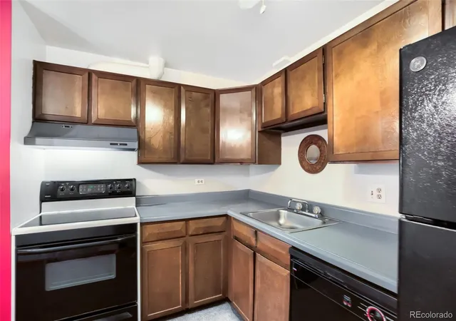 4th image of 1050 N Lafayette St #304, Denver, CO 80218 | MLS# 1788323