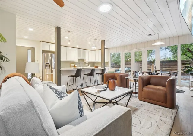 1st image of 5405 S Lowell Blvd, Littleton, CO 80123 | MLS# 9370878