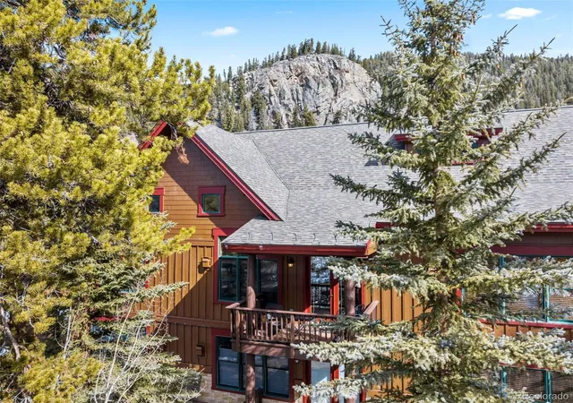 Photo 4 of Condo for sale at 45 Trappers Xing Trl #8754, Dillon, CO 80435 | MLS# 4974043 | Listing updated on 2026-09-06