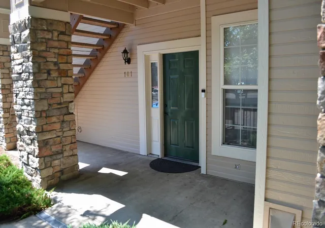 12th image of 4085 S Crystal Cir #101, Aurora, CO 80014 | MLS# 7578998