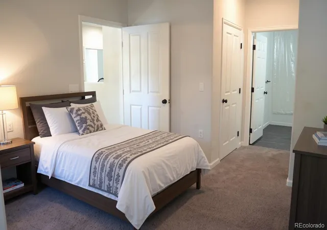 Listing Photo 4 - Condo for sale in building located at 4085 S Crystal Cir, Aurora, CO 80014 - Unit #101