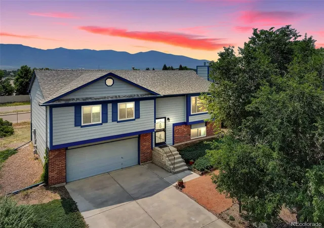 Photo 1 of Single family home for sale at 5230 Bradley Cir, Colorado Springs, CO 80911 | MLS# 5129398 | Listing updated on 2026-10-02