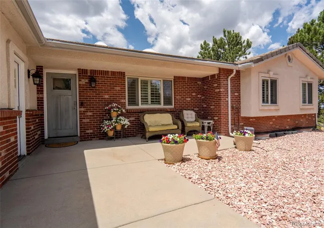 3rd image of 21375 E Nichols Pl, Aurora, CO 80016 | MLS# 4474807