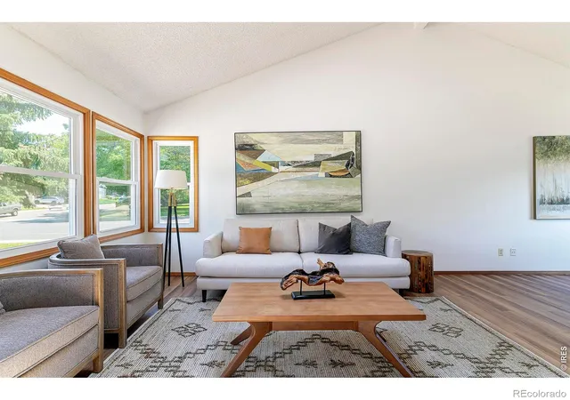 3rd image of 1901 Red Cloud Rd, Longmont, CO 80504 | MLS# IR1063472