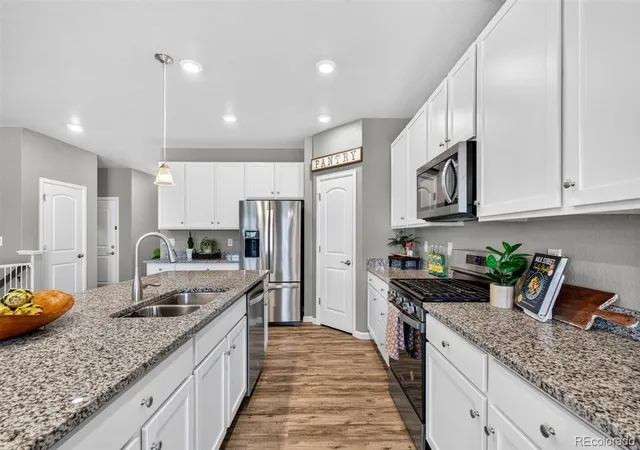 Photo 3 of Single family home for sale at 5374 Trails Edge Ln, Castle Rock, CO 80104 | MLS# 2936126 | Listing updated on 2026-09-20