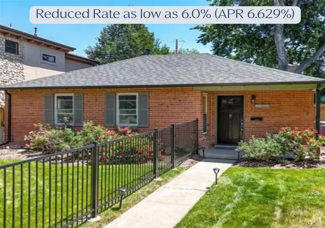 Single family home for sale at 1080 Krameria St, Denver, CO 80220 | MLS# 5782104
