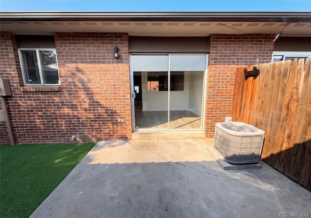 Listing Photo 5 - Condo for sale in building located at 7141 S Webster St, Littleton, CO 80128