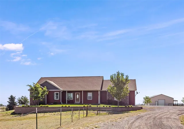 2nd image of 380 N Dutch Valley Rd, Bennett, CO 80102 | MLS# 2245849