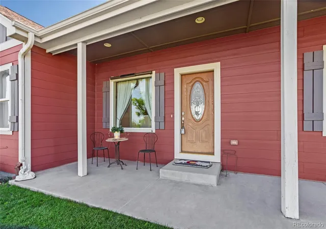 3rd image of 380 N Dutch Valley Rd, Bennett, CO 80102 | MLS# 2245849
