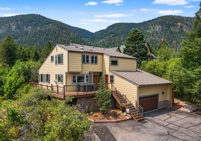 1st image of 6478 S Pike Dr, Larkspur, CO 80118 | MLS# 2322093
