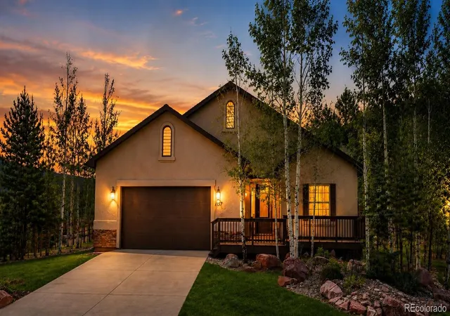 1st image of 1157 Ptarmigan Dr, Woodland Park, CO 80863 | MLS# 4616079