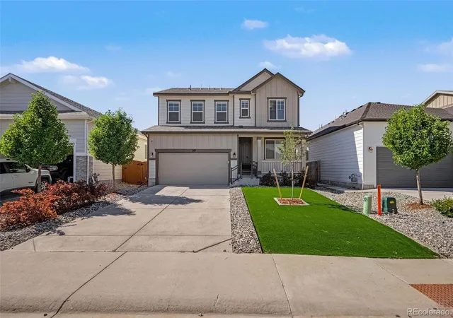 1st image of 287 Vista Cliff Cir, Castle Rock, CO 80104 | MLS# 2244245