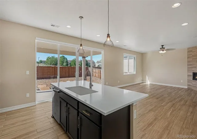5th image of 287 Vista Cliff Cir, Castle Rock, CO 80104 | MLS# 2244245