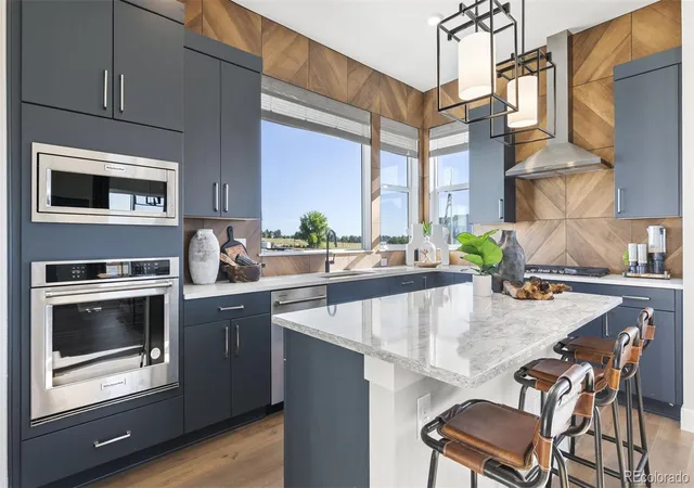 2nd image of 14219 Currant St, Broomfield, CO 80020 | MLS# 3970438