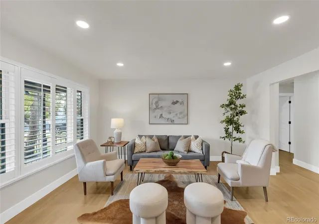 5th image of 1170 S Gray St, Lakewood, CO 80232 | MLS# 8962819