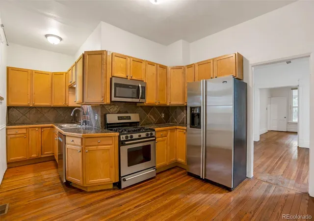 3rd image of 2068 N Ogden St, Denver, CO 80205 | MLS# 2476402