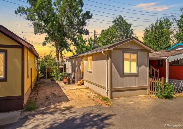 1st image of 5565 Federal Blvd, Denver, CO 80221 | MLS# 4699065