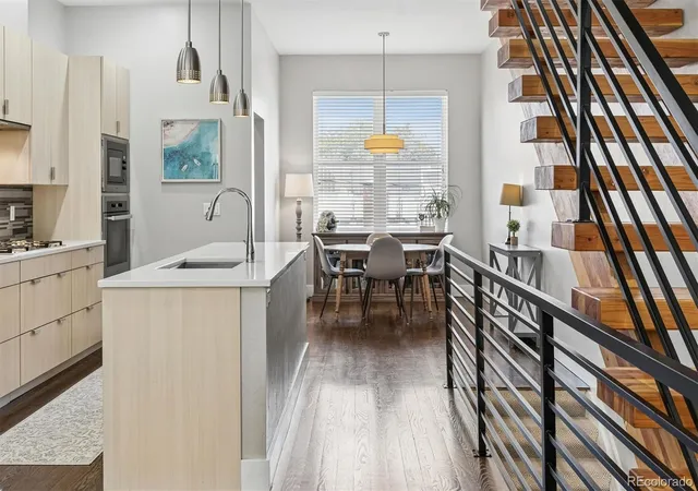 3rd image of 2147 N Downing St, Denver, CO 80205 | MLS# 3834262