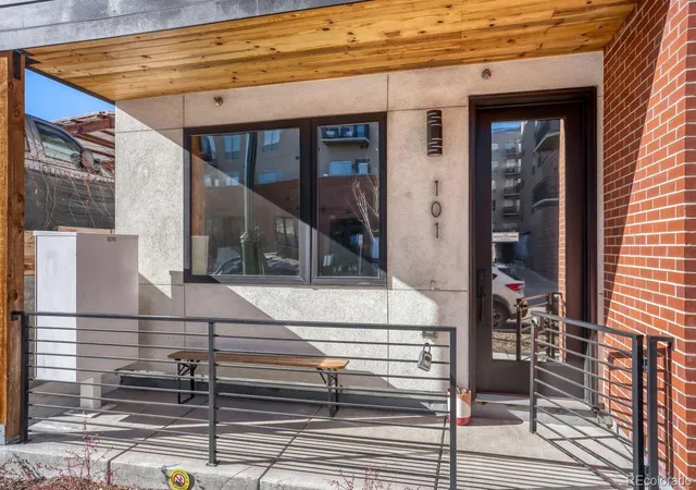Photo 3 of Condo for sale at 4025 Jason St #101, Denver, CO 80211 | MLS# 3402674 | Listing updated on 2026-10-07
