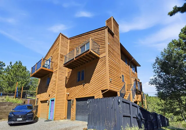 Photo 1 of Single family home for sale at 30205 Aspen Ln, Evergreen, CO 80439 | MLS# 7147589 | Listing updated on 2026-10-26