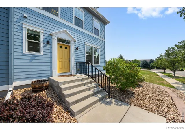 Homes for sale in Lafayette, CO | 121 Casper Dr, Lafayette, CO 80026 | MLS# IR1063540