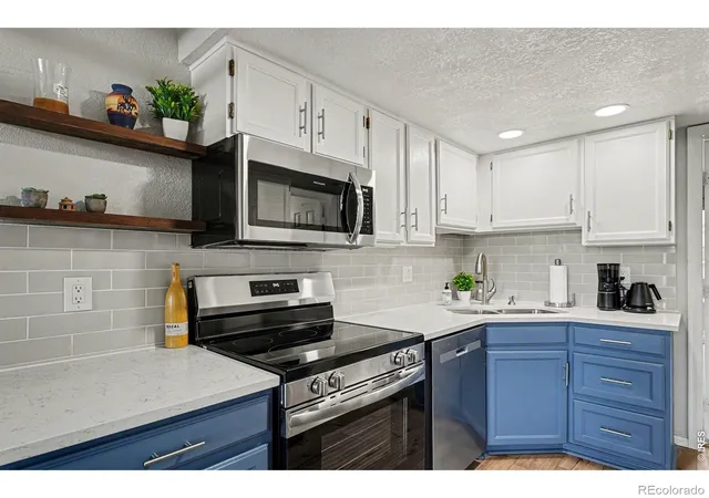 3rd image of 1885 S Quebec Wy #B24, Denver, CO 80231 | MLS# IR1063557