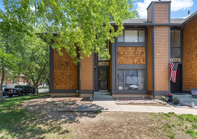 4th image of 1206 S Dillon Wy, Aurora, CO 80012 | MLS# 3389529
