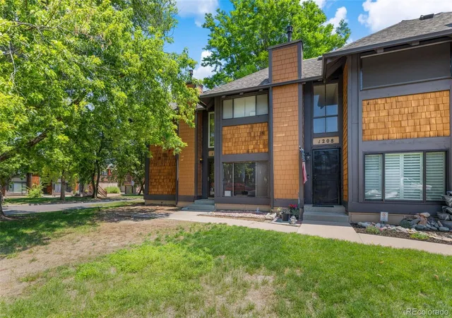 5th image of 1206 S Dillon Wy, Aurora, CO 80012 | MLS# 3389529