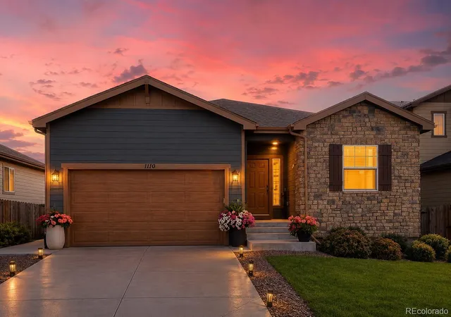 Homes for sale in Castle Rock, CO | 1170 Mcmurdo Cir, Castle Rock, CO 80108 | MLS# 2501381