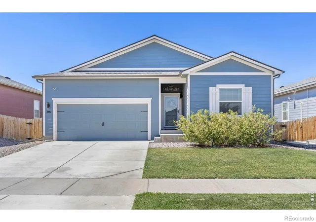 Homes for sale in Keenesburg, CO | 301 Thomas Ave, Keenesburg, CO 80643 | MLS# IR1063569