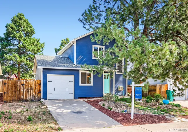 2nd image of 17541 E Whitaker Dr, Aurora, CO 80015 | MLS# 8125493