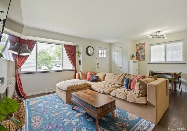 Photo 5 of Single family home for sale at 2555 E Maplewood Ave, Centennial, CO 80121 | MLS# 3355960 | Listing updated on 2026-07-09