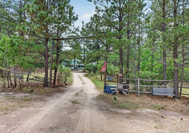 Homes for sale in Franktown, CO | 11934 E Buckhorn Wy, Franktown, CO 80116 | MLS# 7406442
