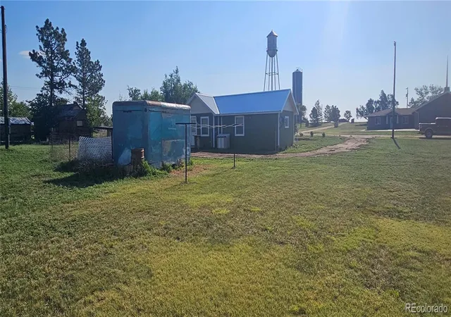 Photo 3 of Single family home for sale at 105 Iowa Ave, Seibert, CO 80834 | MLS# 3856859 | Listing updated on 2026-07-09