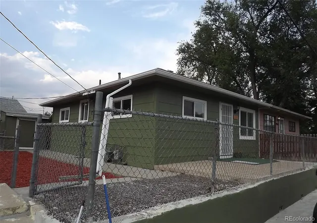Photo 3 of Condo for sale at 4305 W Nevada Pl, Denver, CO 80219 | MLS# 7343021 | Listing updated on 2026-09-01